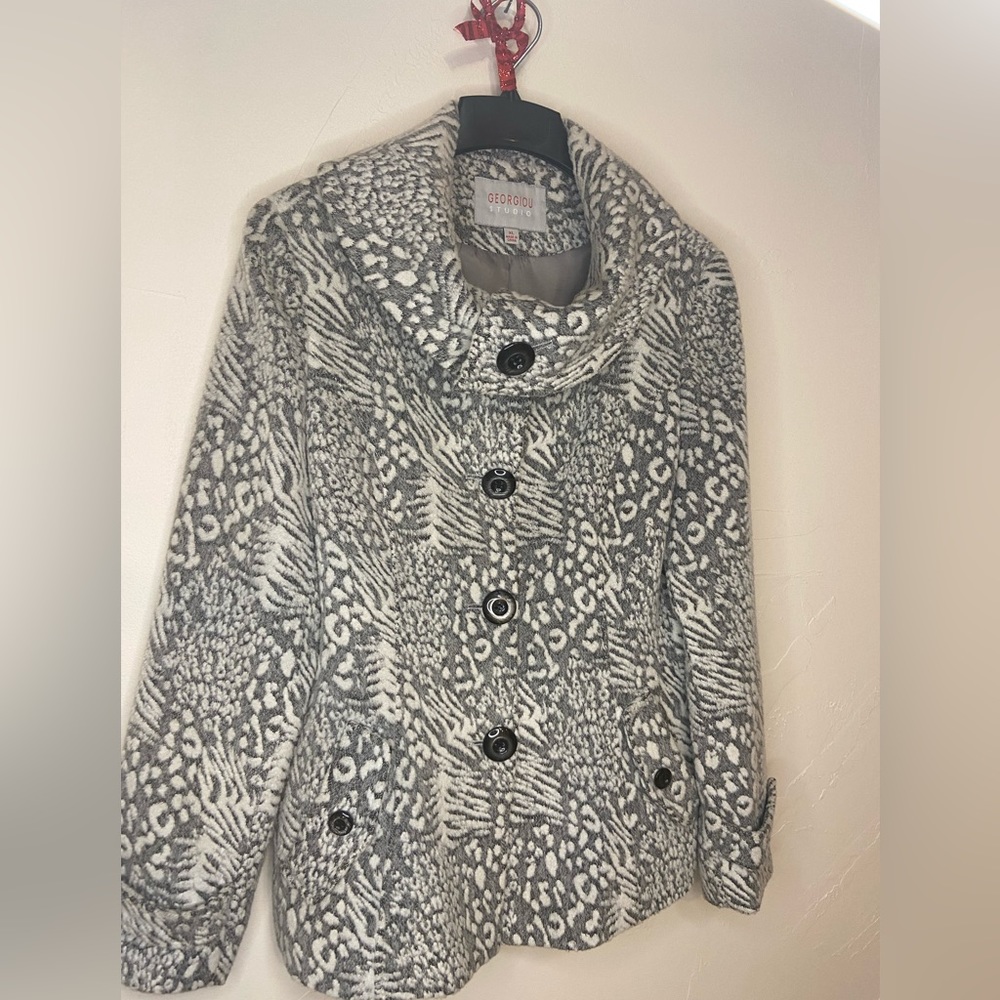 Georgiou Studio Wool Blend Coat~Dark Grey/Cream Fabric~Fully Lined~Size XL